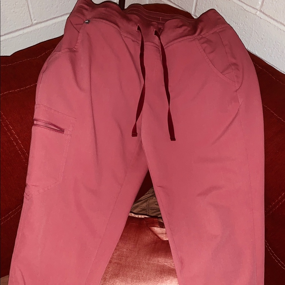Quartz Jogger Scrub Pants